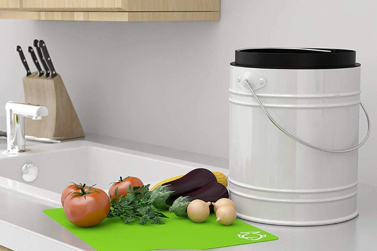 Cooler-Kitchen-1.3-Gallon-Compost-Bin